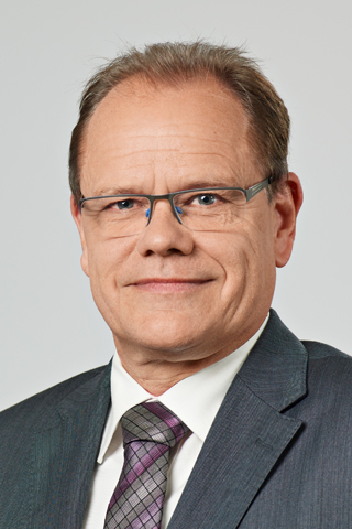 Prof. Claus Oetter